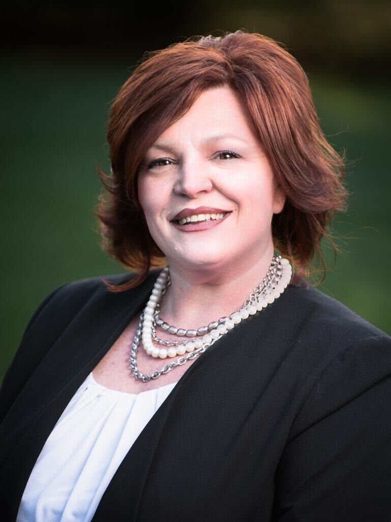 Dina Headshot Edited