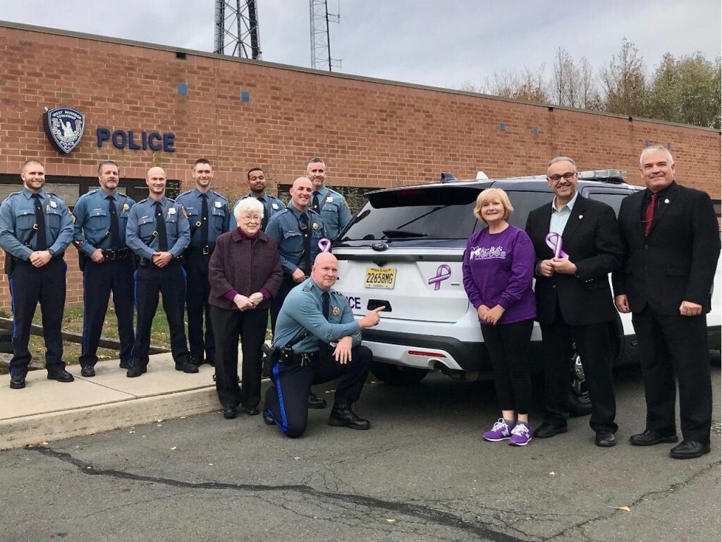 2019 12 WWP cops go purple