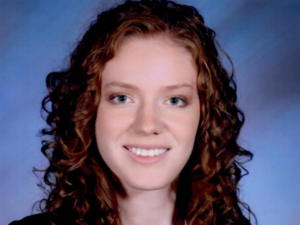 2020 03 RA Amanda Steele