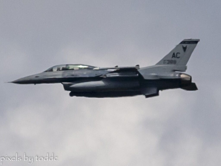Photographer captures N.J. Air National Guard flyover
