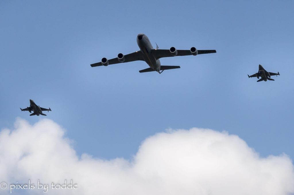 Photographer captures N.J. Air National Guard flyover