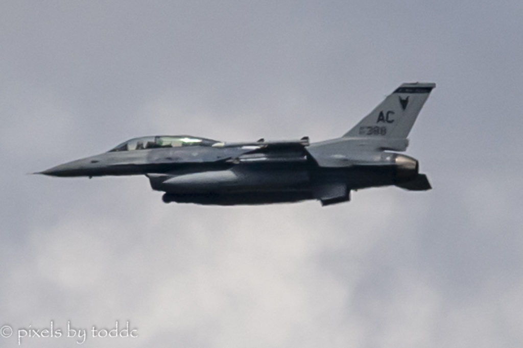 Photographer captures N.J. Air National Guard flyover