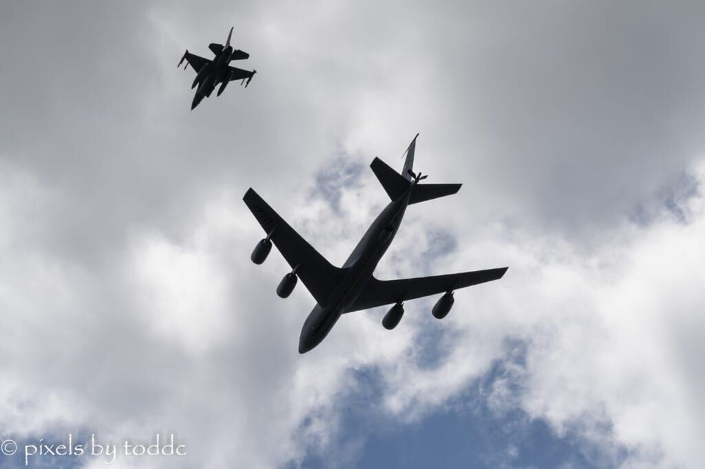Photographer captures N.J. Air National Guard flyover