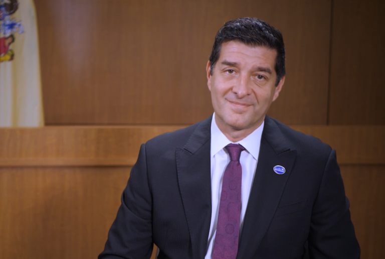 Fried: announcing candidacy for re-election