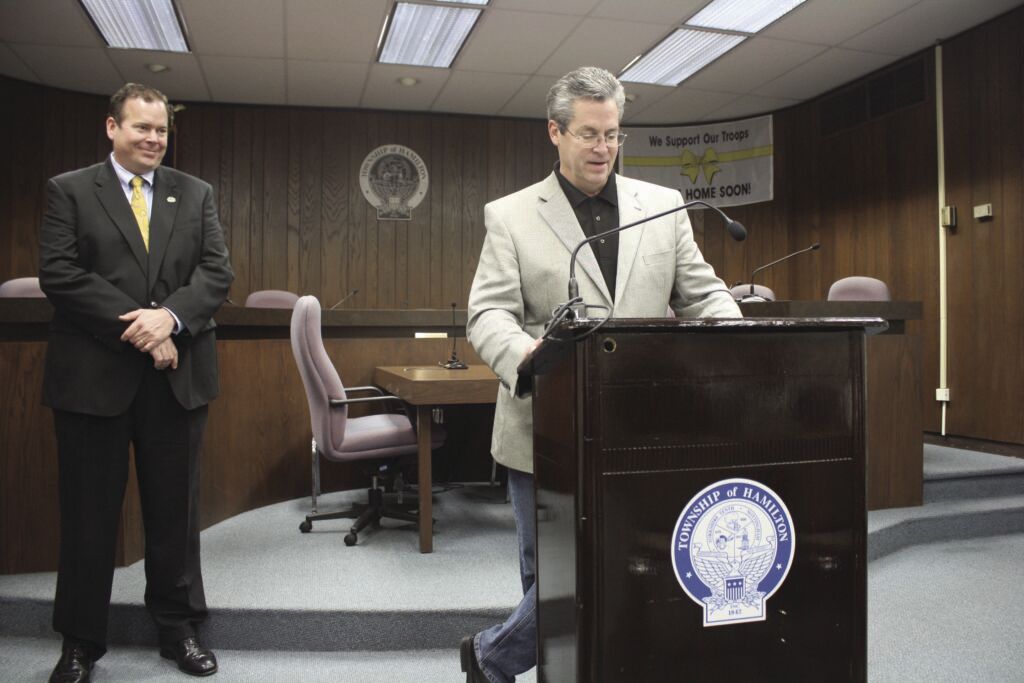 20121217-HP-MayorMeara