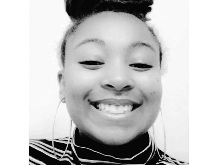 Ewing High senior Namiaya Kelton honored by Mercer County