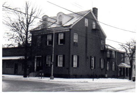 Kiovsky: The American Revolution, standing at the crossroads