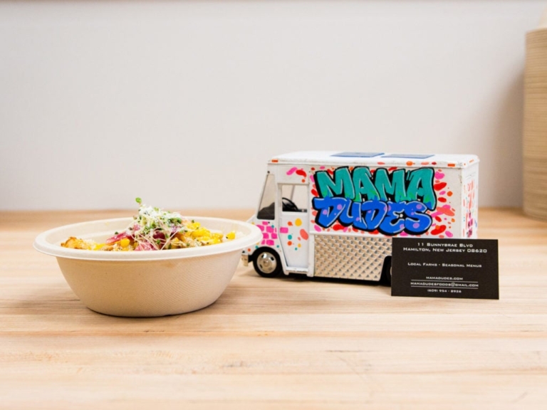 Mama Dude’s focuses on fresh, local eats in Yardville