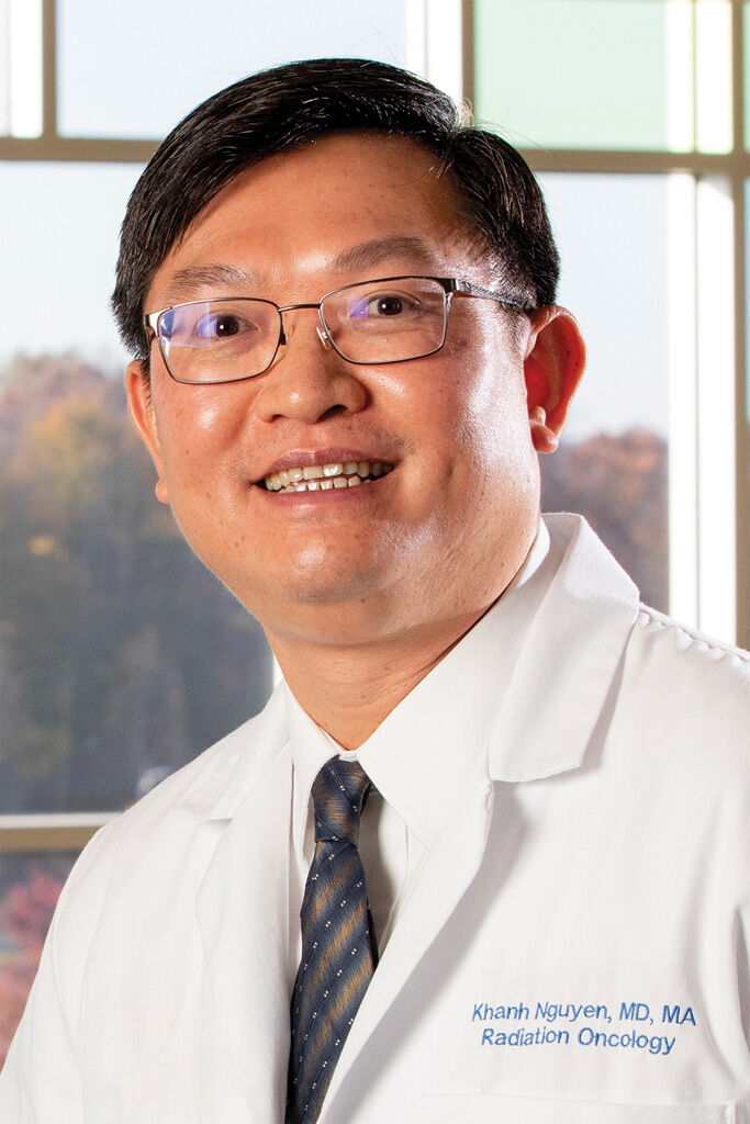 201106_Nguyen inside