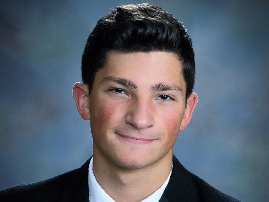 10 Zachary Benedetti