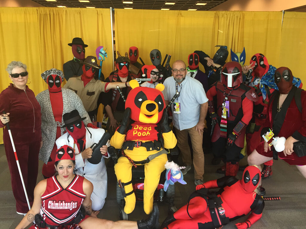 Fabian Nicieza with cosplayers