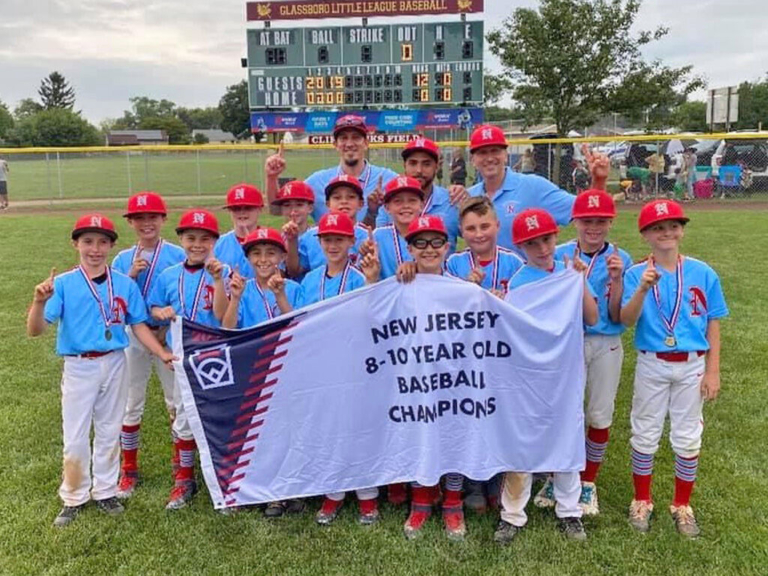 Nottingham 10’s complete district, sectional, states trifecta