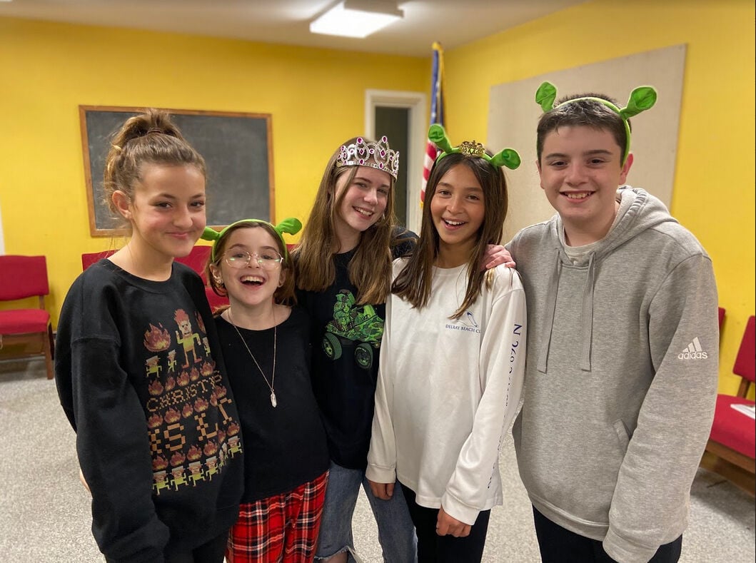 Hopewell Valley Childrens Theatre