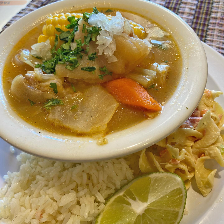 Caldo de Pata Que Rico