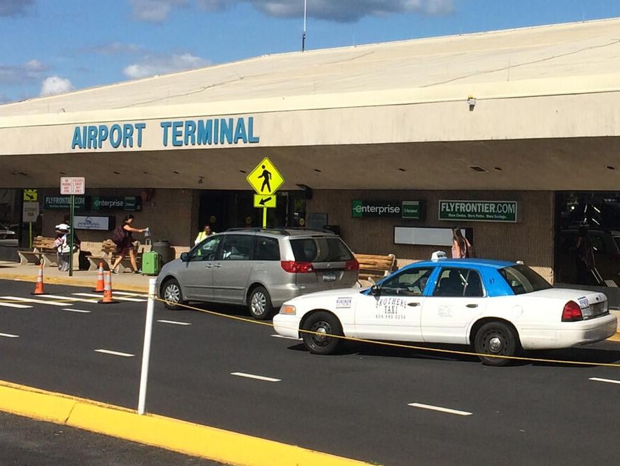 Trenton mercer airport