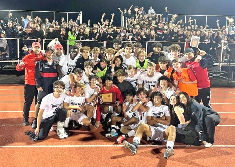 Robbinsville boys’ soccer team wins state championship