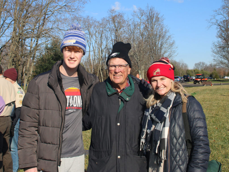 Bell family tradition honors departed heroes