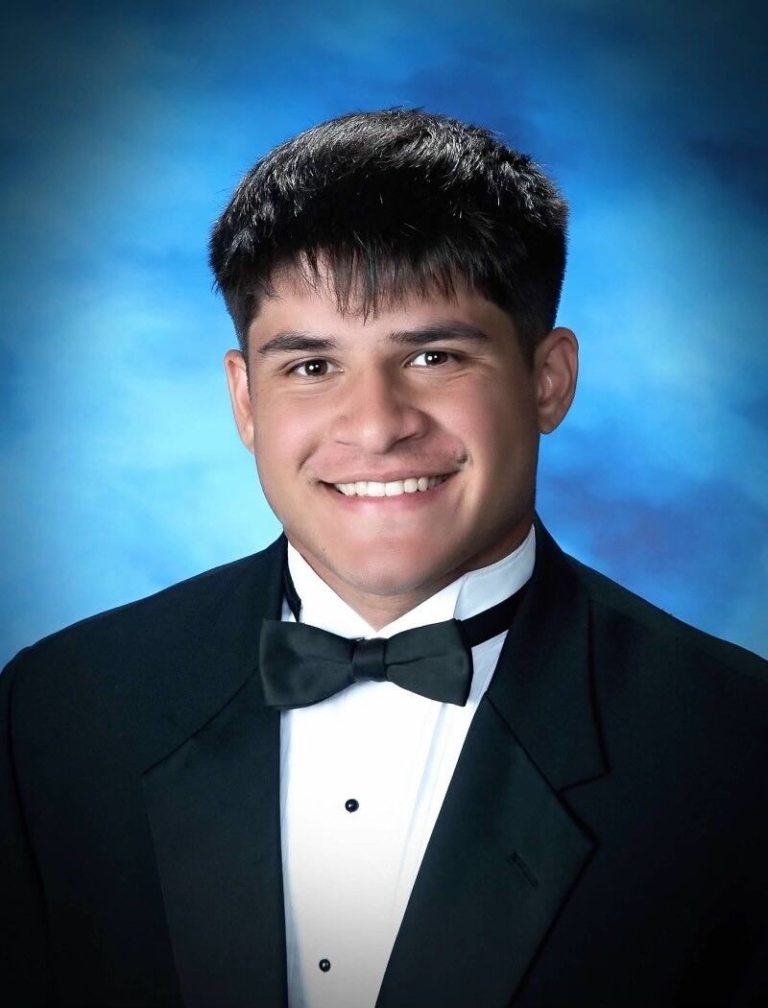 Pair of Hopewell Valley LBs earn football scholarships