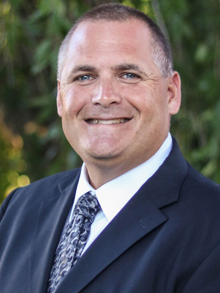 Mike Todd Headshot.jpg