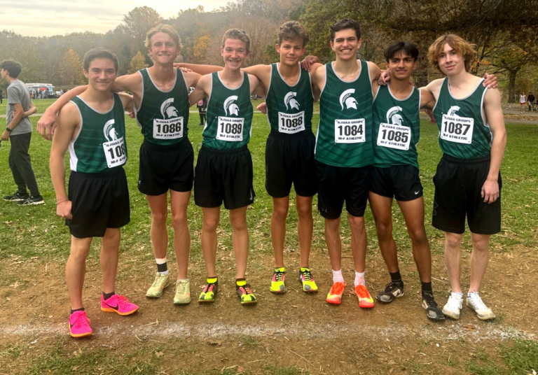 Steinert cross country beats heat to reach states