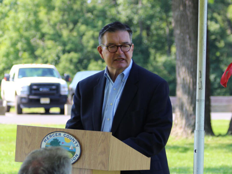 Letter: Hughes should be held accountable for ‘ineptitude’