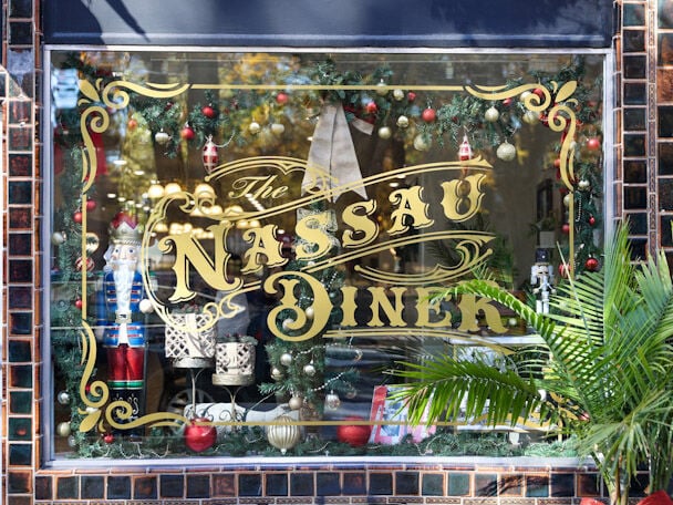 Nassau_Diner1.jpg