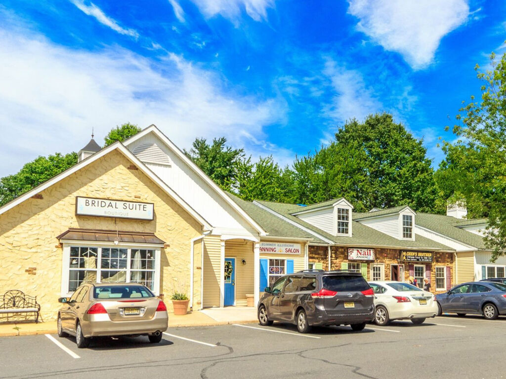 Briarwood Shopping Village