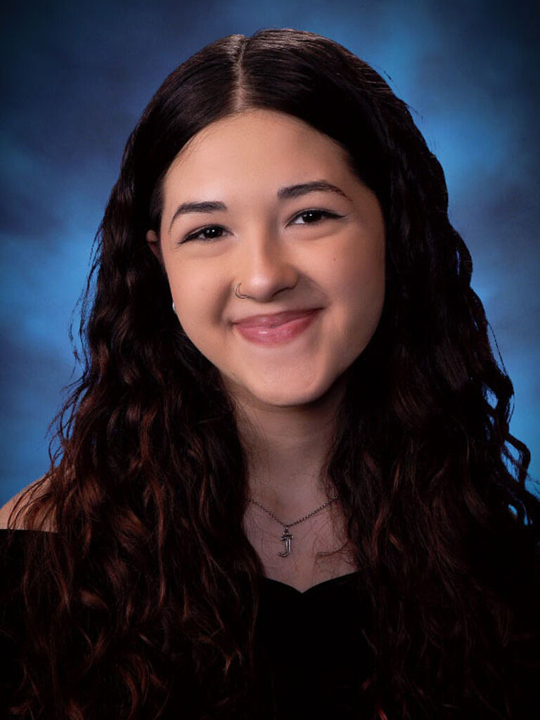 6 Julianna Medina.jpeg