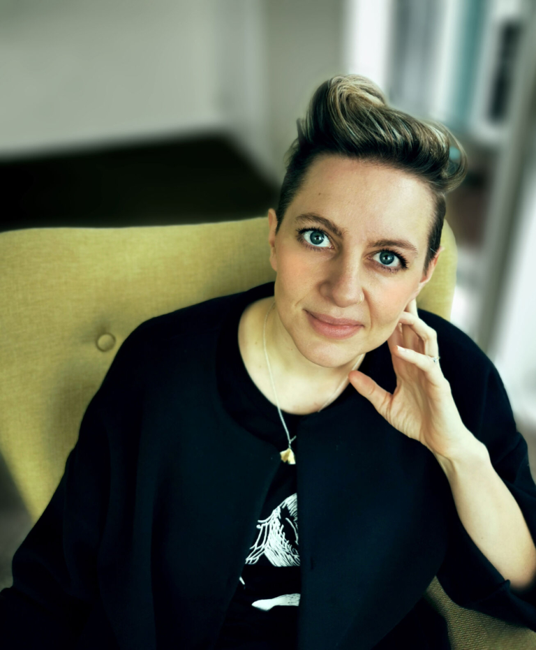 Peacocke’s ‘Manta’ Makes Its U.S. Debut in PSO Opener