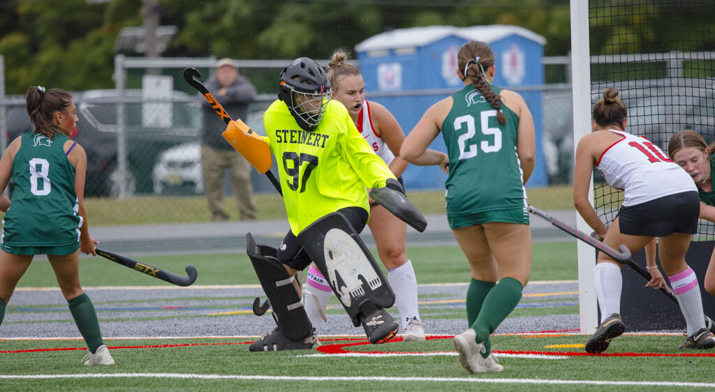 Steinert vs Lawrence Field Hockey-6736.jpg