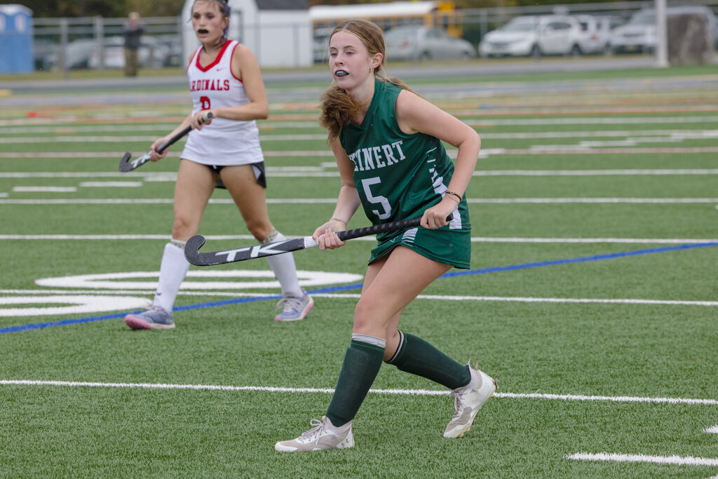 Steinert vs Lawrence Field Hockey-6876.jpg