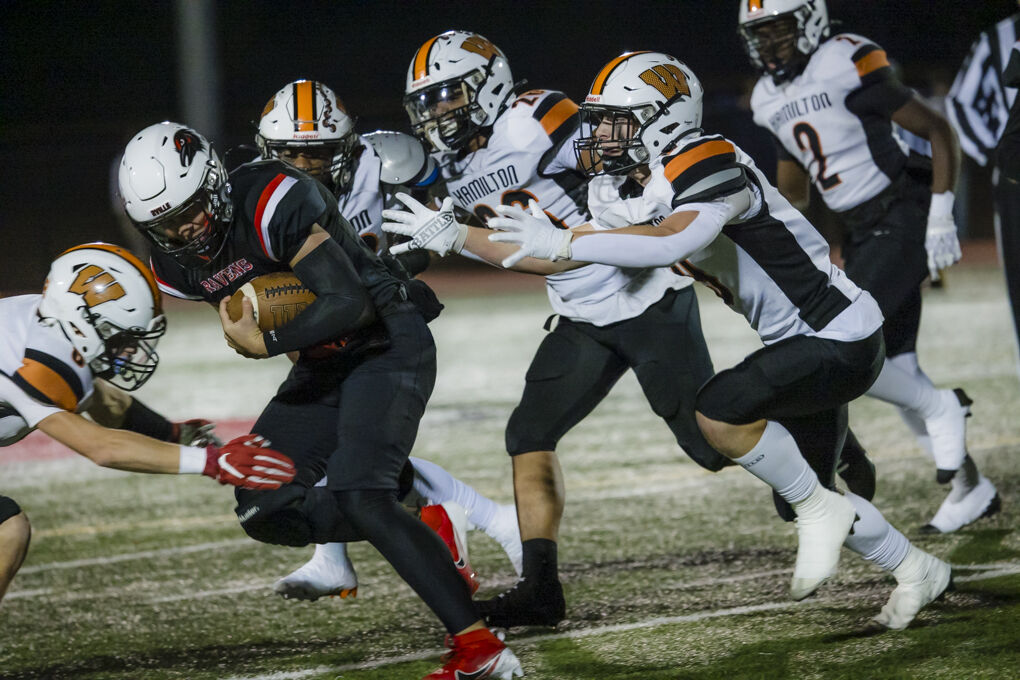 Robbinsville vs Hamilton West Football -23.jpg