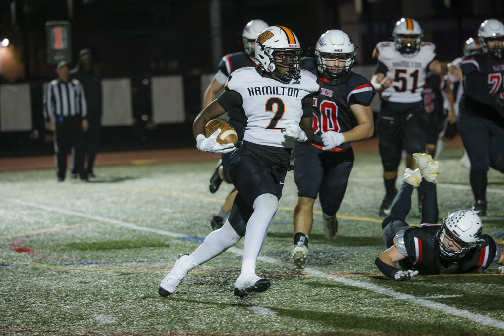 Robbinsville vs Hamilton West Football -27.jpg