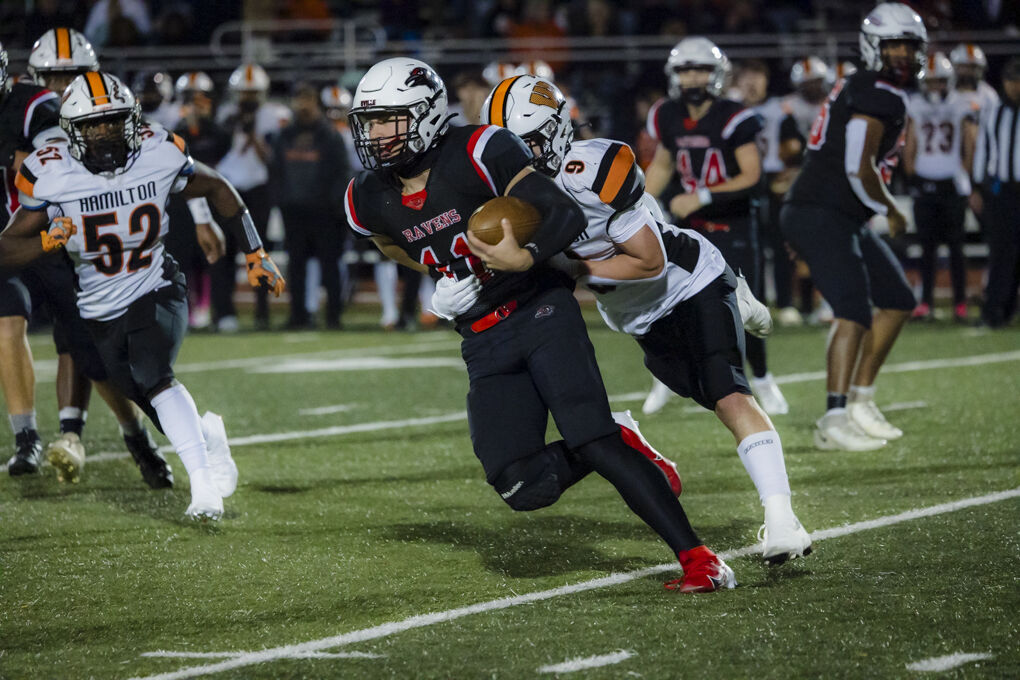 Robbinsville vs Hamilton West Football -30.jpg