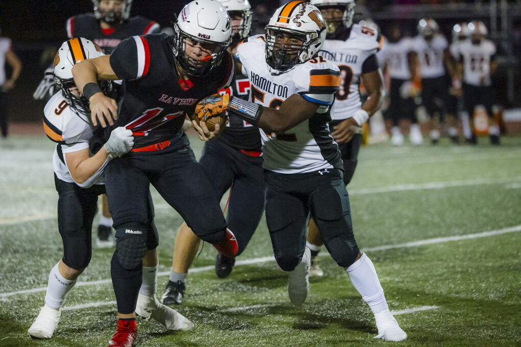 Robbinsville vs Hamilton West Football -31.jpg