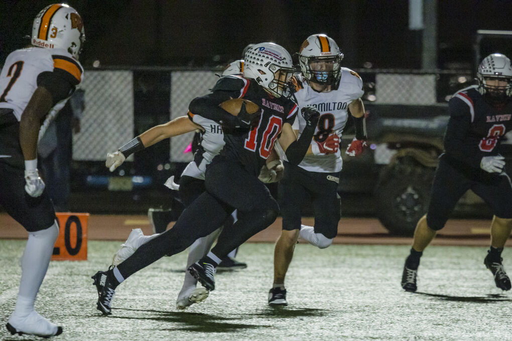 Robbinsville vs Hamilton West Football -37.jpg