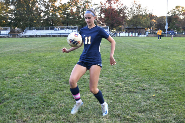 Bridget Cutty finds scoring touch from midfield for Northstars soccer