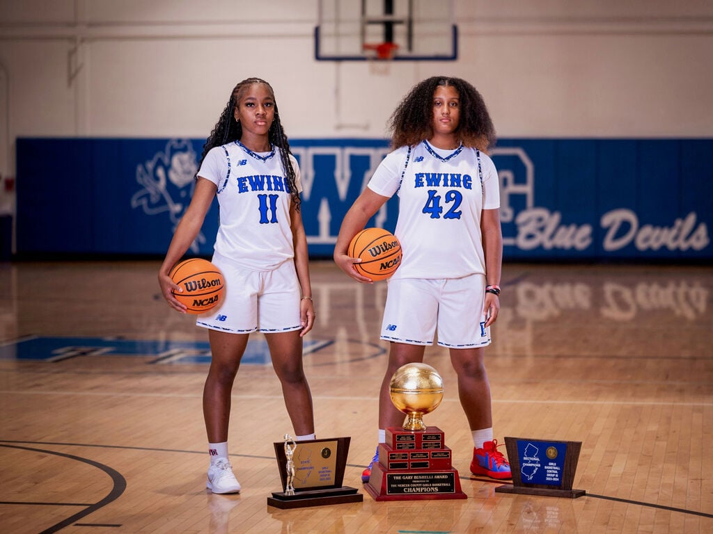 Kyla Durham 11 and Malayah Miller 2.jpg