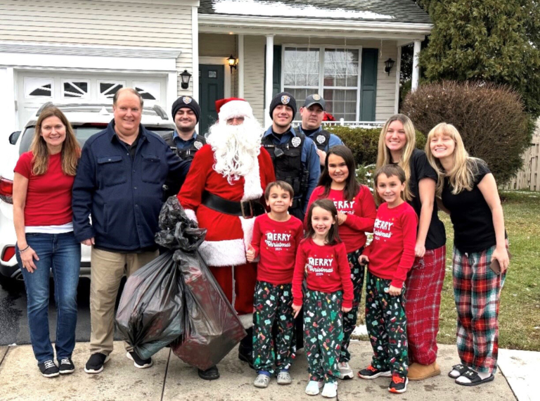 Robbinsville Mayor Fried to honor Papp/Walls family as 10th annual “Pay it Forward” recipients