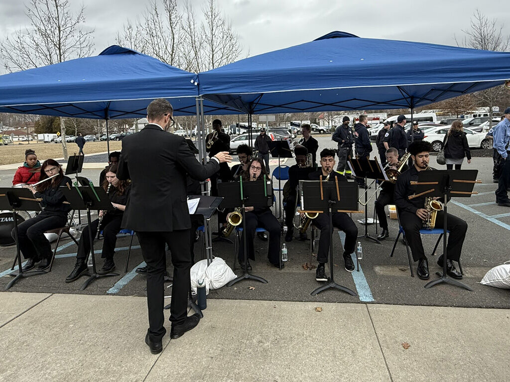 ESCC groundbreaking 1.jpg