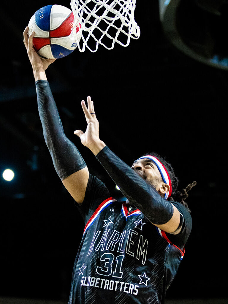 Forward Tree Douglas.jpg