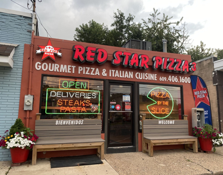 Red Star Pizza: Serving Up Tradition and Flavor in Ewing Since 1996