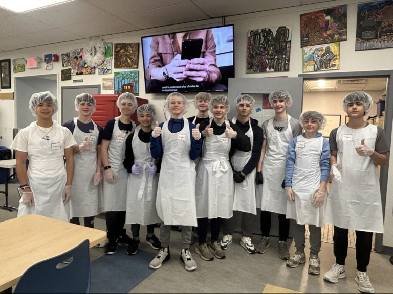 Robbinsville eighth graders volunteer to feed nearly 500 people