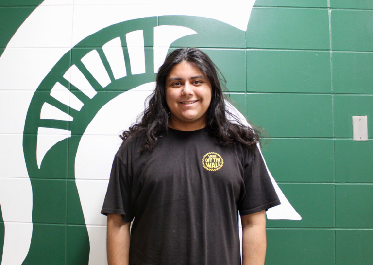 3 Hamilton high school seniors receive ‘Unsung Hero’ awards