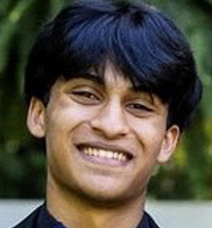 Ayan Kawlekar.jpg