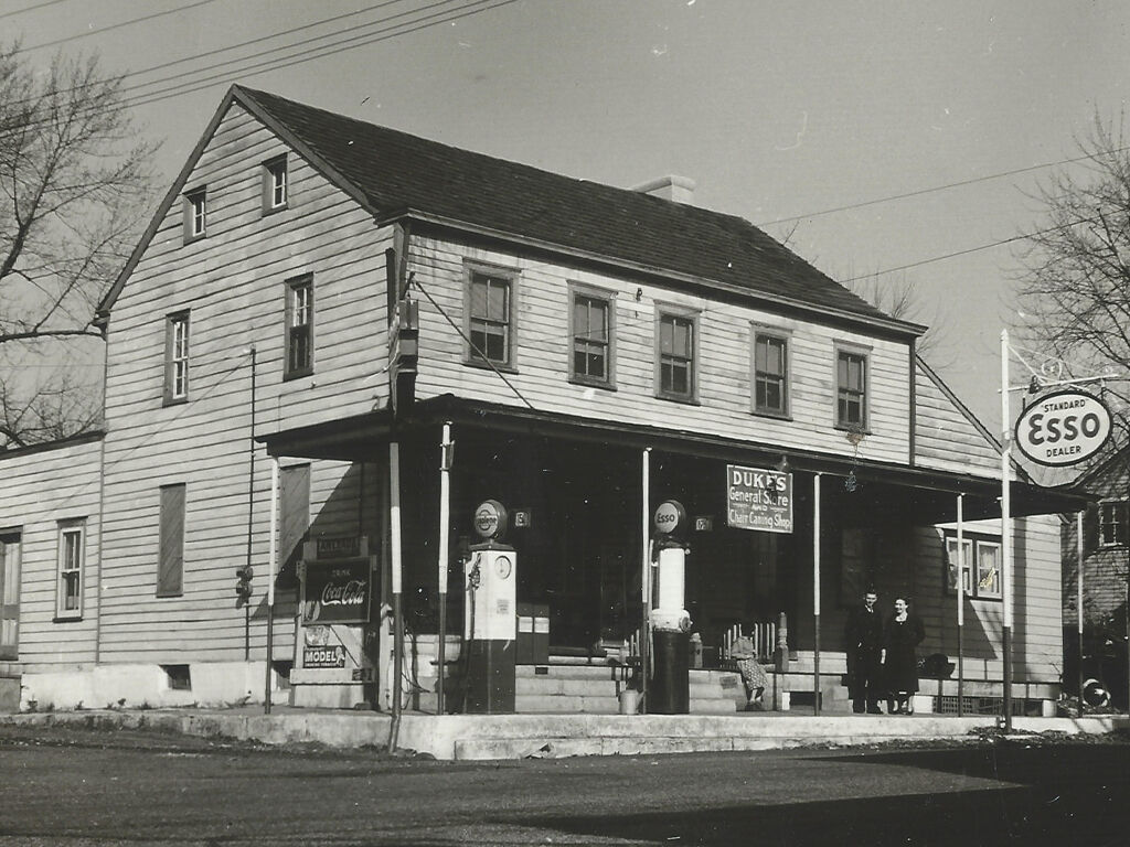 Edinburg General Store & Post Office