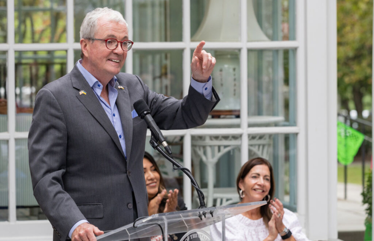 Gov. Murphy pledges a ‘sprint’ to finish his term, with a push to ban cell phones in school