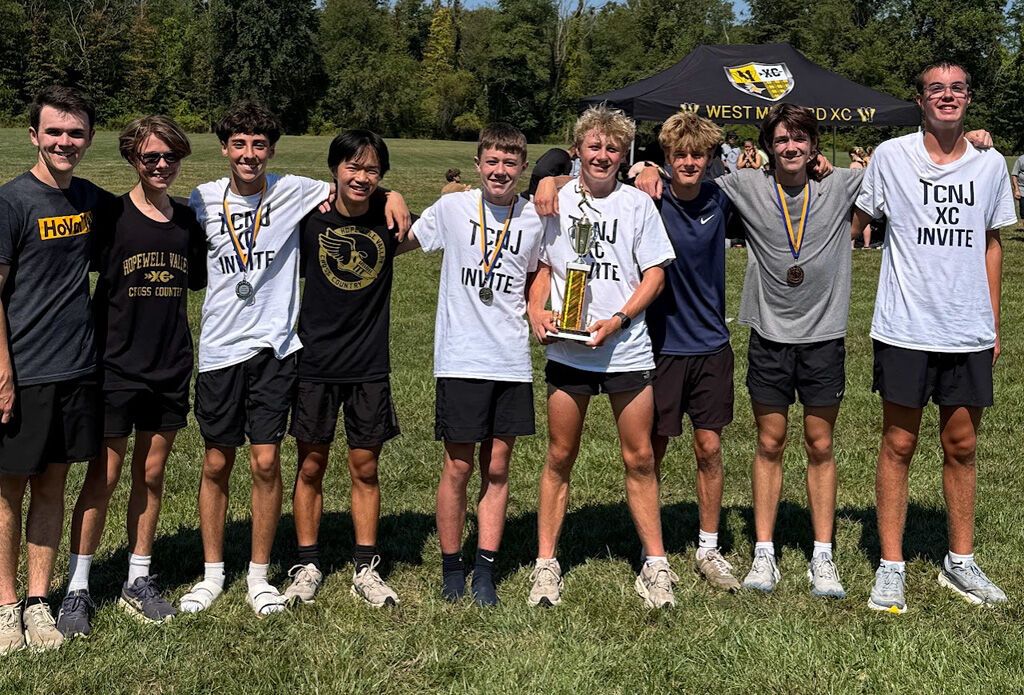 Hopewell Valley Boys Cross Country