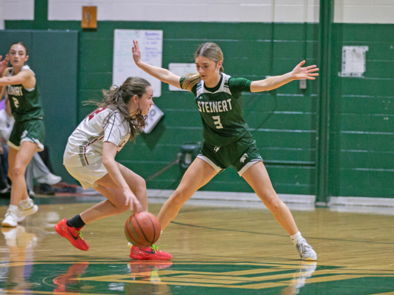 For Steinert’s Katie Corby, fun a key to basketball team’s success