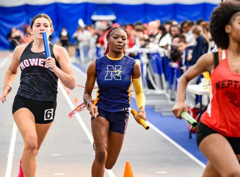 Nottingham junior Arianna Crusoe Gaye races to records, state meet berth